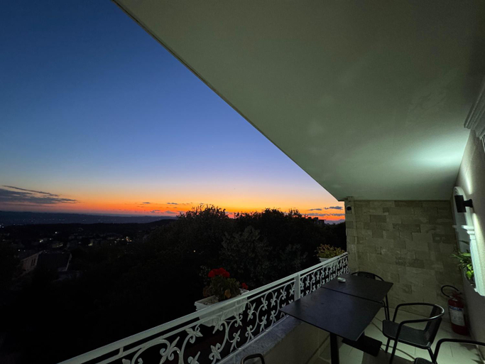 Others 3, Alesio Guest House, Krujës
