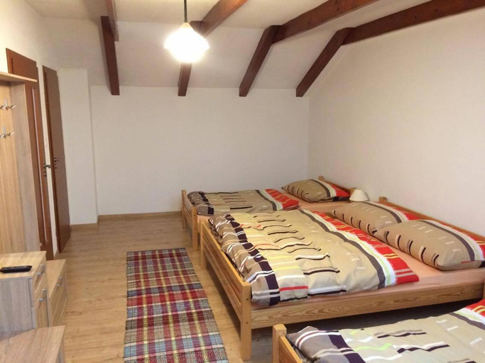 Bedroom 4, Ubytovanie U Emila, Kežmarok