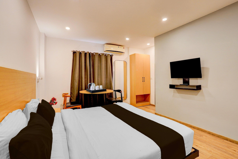 Room 5, Deluxetownhouse Sarjapur Near Bellandur, Bangalore