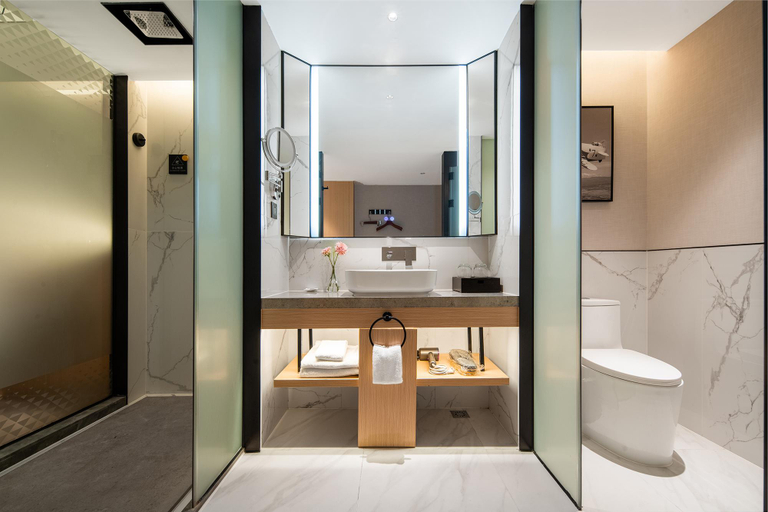 Bathroom, Guangzhou Baiyun International Airport Coco Hotel (Terminal 2 Branch) Airport Free Shuttle Bus, Guangzhou