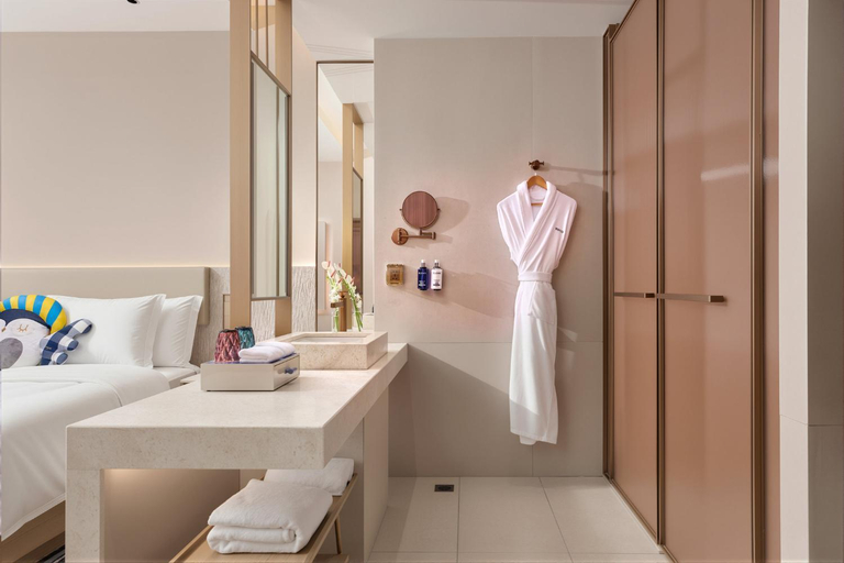 Bathroom 2, voco FUZHOU JINHUI by IHG, Fuzhou