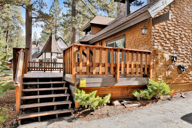 Exterior 3, 2605-crystal Pines, San Bernardino