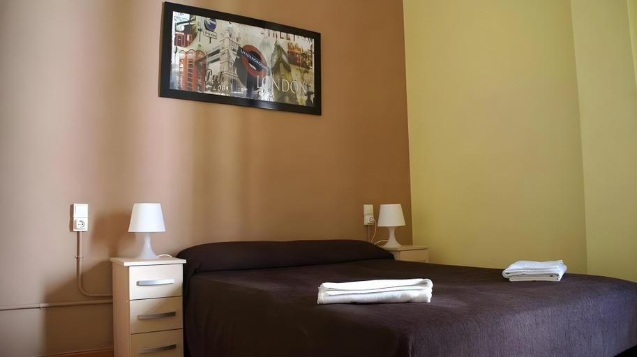 Bedroom 3, Hostal MiMi Las Ramblas, Barcelona