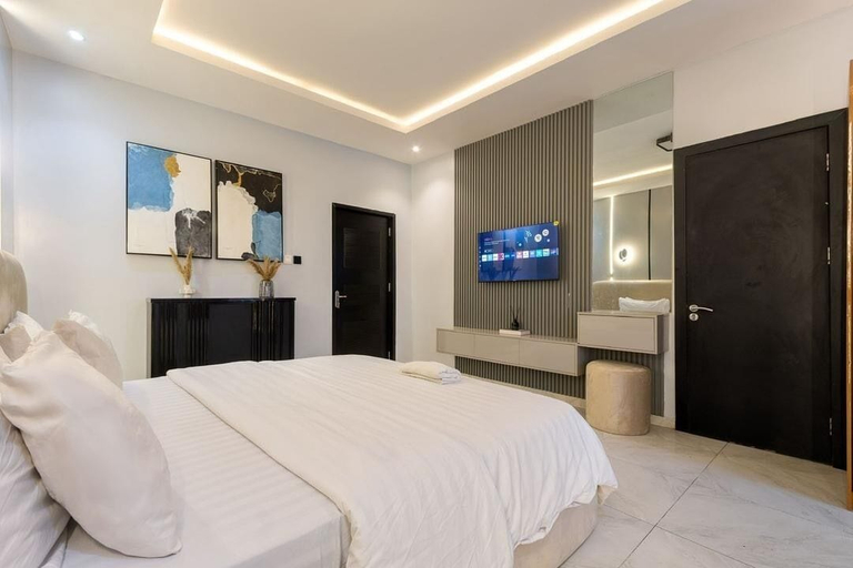 Room 1, 2 bedroom luxury, Eti-Osa