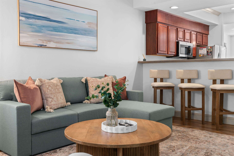 Living area 5, Birdies View Golf View Patio, Taney