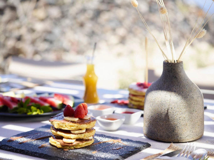 Food & Drinks 5, Melidonia Suite, South Aegean
