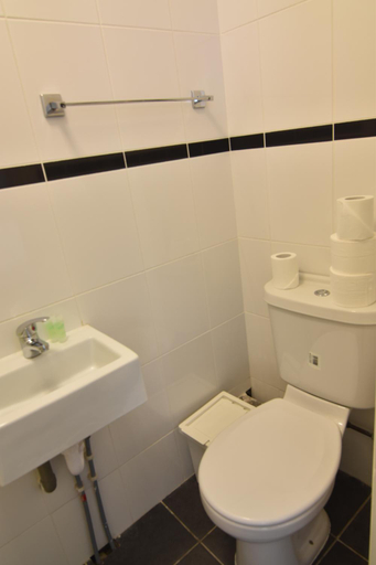 Bathroom 2, Kings Cross Apartment, London