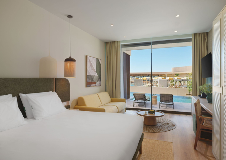 Room 4, NALU Latchi Leonardo Limited Edition