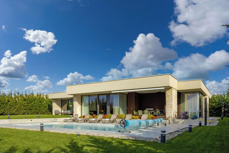 Pool 2, Luxury Pool & Spa Villa Miracle, Brtonigla