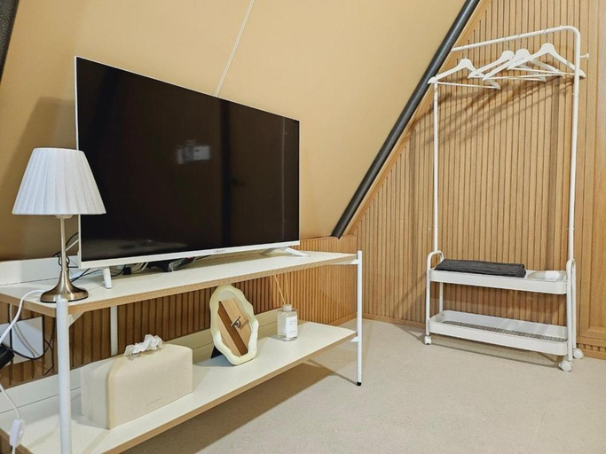 Bedroom 2, Gapyeong Sweet Picnic Glamping and Caravan, Pocheon
