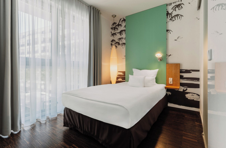Bedroom 5, Grimms Berlin Mitte, Berlin