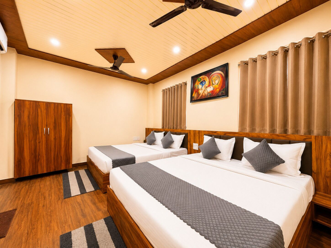 Room 5, Guru Kirpa Stays & Dine, Dehradun