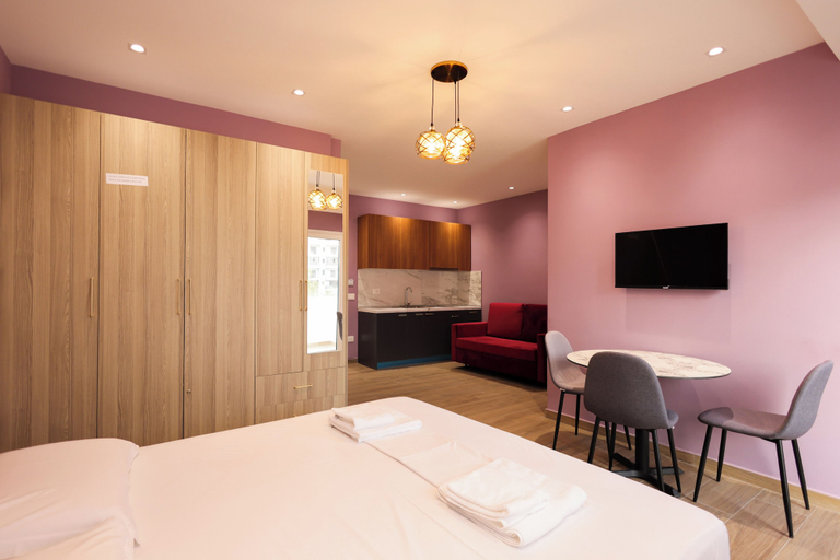 Room 2, Grandstay Tirana Central, Tiranës