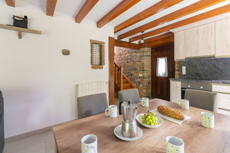 Interior 2, Tranquillity by Fidalsa, Cantabria