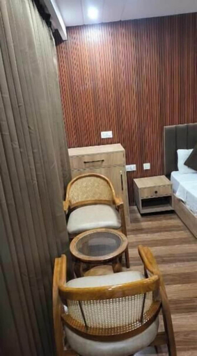 Room 5, HOTEL GS GRAND DEHRADUN, Dehradun