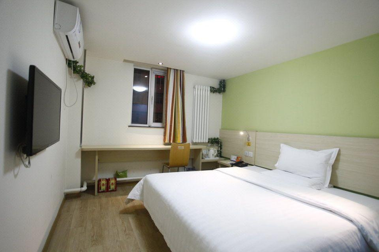 Bedroom 2, 7 Days Premier (Beijing Fangzhuang Subway Station), Beijing
