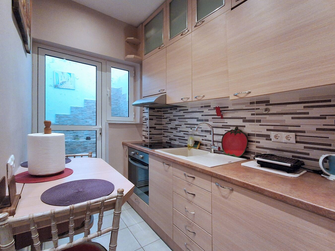Private kitchen, Urban apartment next to Acropolis, Attica