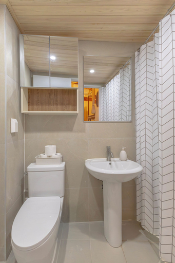 Bathroom 5, Damitory inn Dongmyo, Jongno