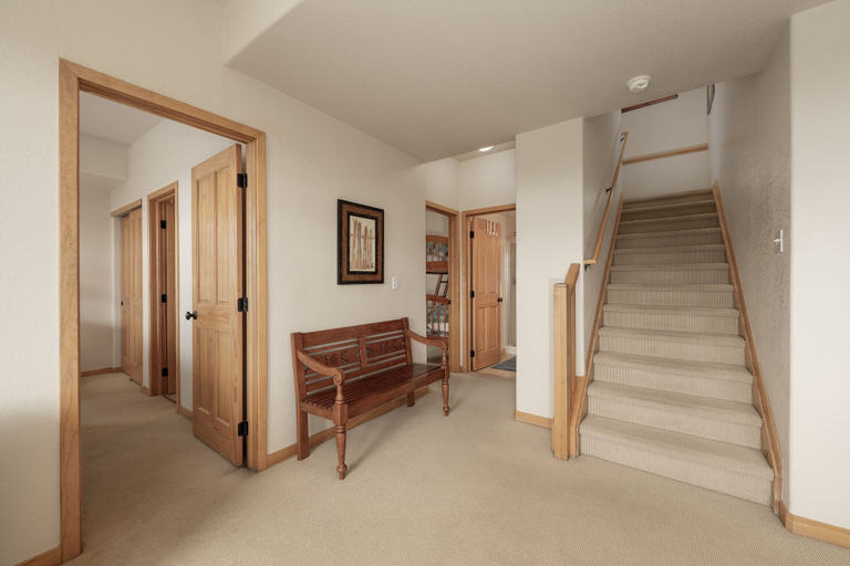 Interior 3, 130 Discovery Court At Rendezvous 3 Bedroom Home, Grand