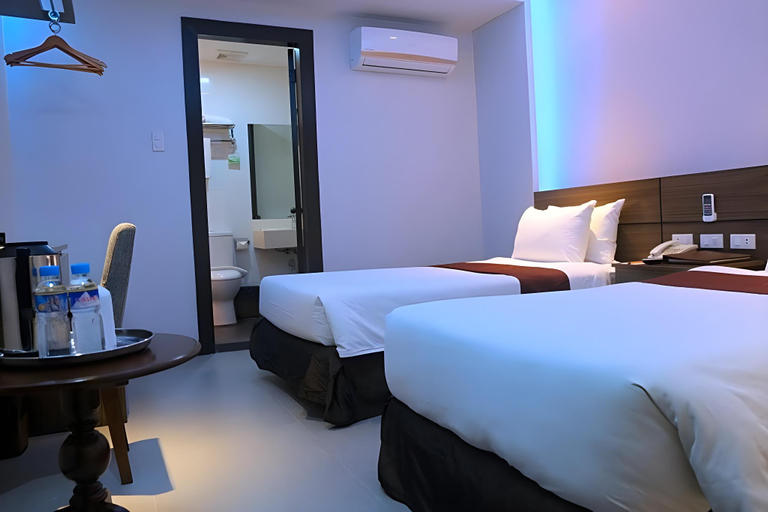 Bedroom 3, Castle Peak Hotel, Cebu City