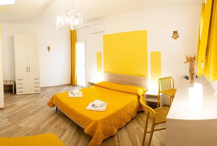 Bedroom 3, I Sette Ulivi Bed and Breakfast, Sassari