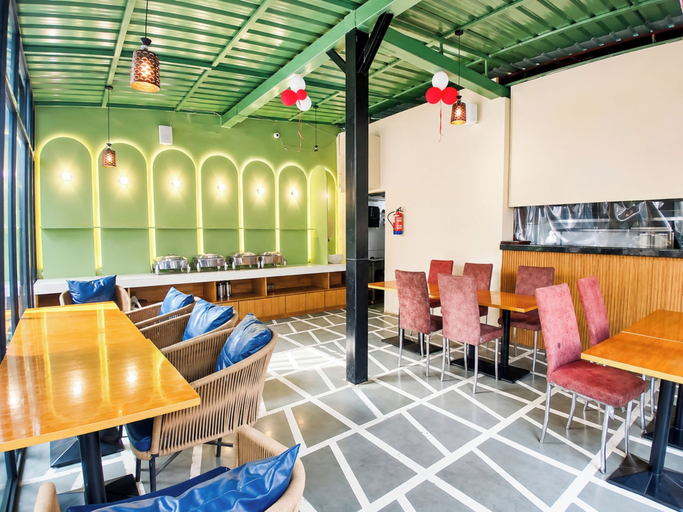 Food & Drinks 5, Hotel Heritage Divine Varanasi, Varanasi