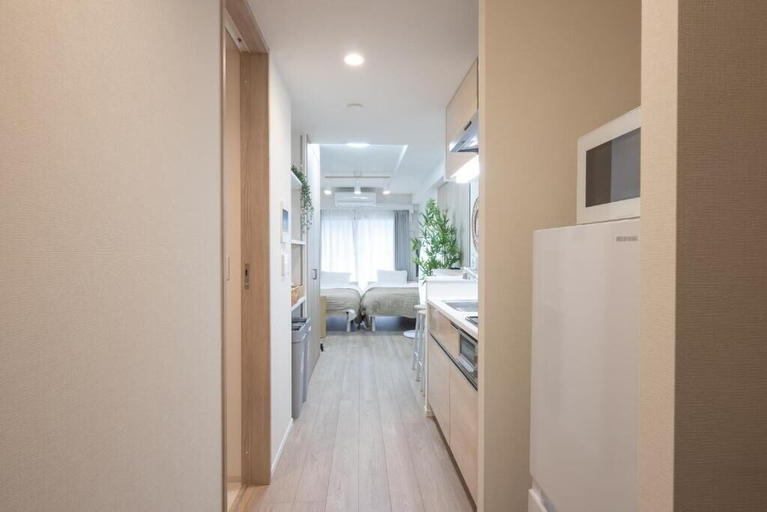 Room 3, LIVEIL Hakata Ekimae, Fukuoka