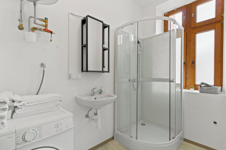 Bathroom 2, Faraway Homes Studios St.Michael, Leoben