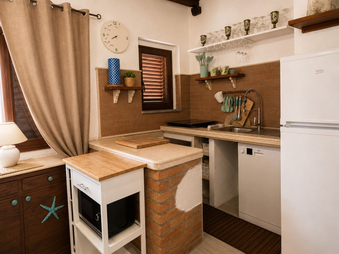 Private kitchen 3, Le Residenze dei Fiori, Nuoro