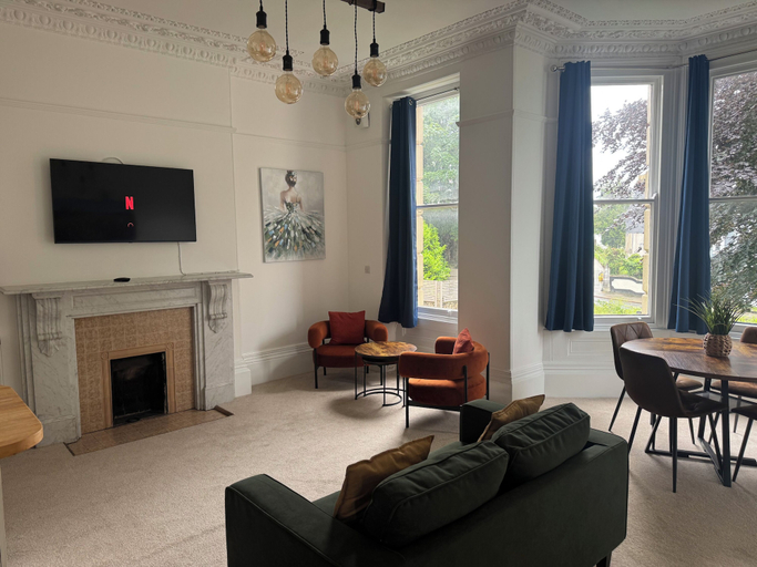 Interior 2, 2 Bed - The Poop Deck by Smart Welcomes, Plymouth