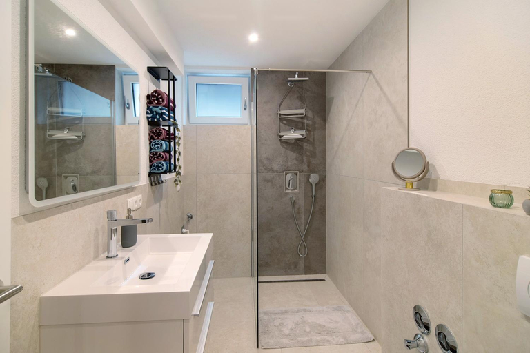 Bathroom 2, Haus Rickenbach, Lindau (Bodensee)