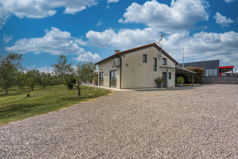 Exterior 3, Sea View Villa Maria With Pool, Medulin