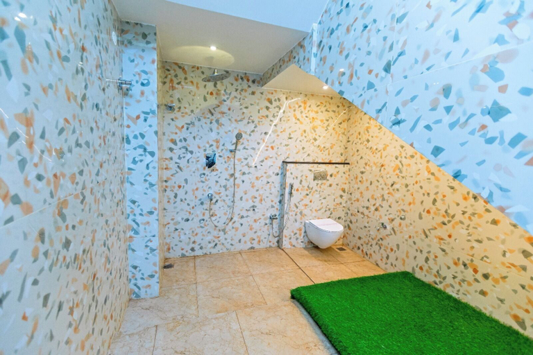 Bathroom 3, T Resort, Viluppuram