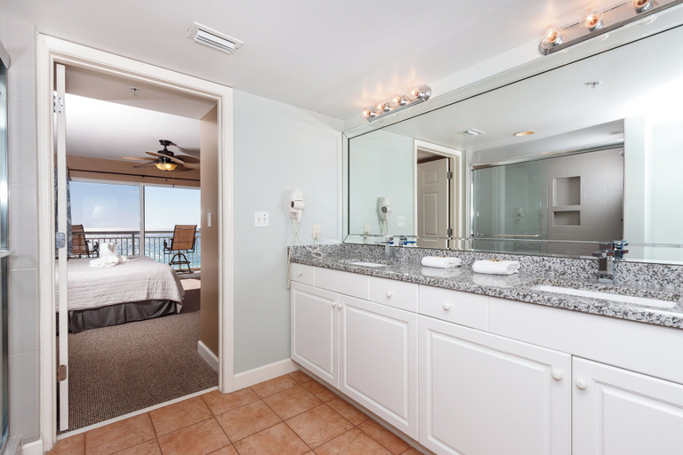 Private kitchen, Pelican Isle 504 - Seabreeze Heights, Okaloosa