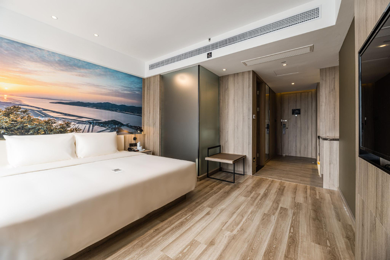 Bedroom 2, Atour Hotel Ningbo Old Bund, Ningbo