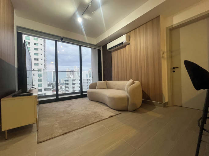 View from room 2, Modern Apartments at the Hub City views, Panamá