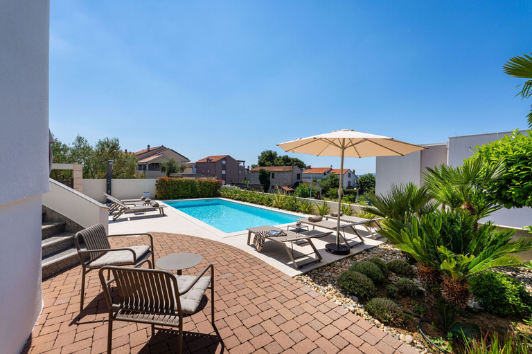 Others 5, Villa Bruna, Zadar