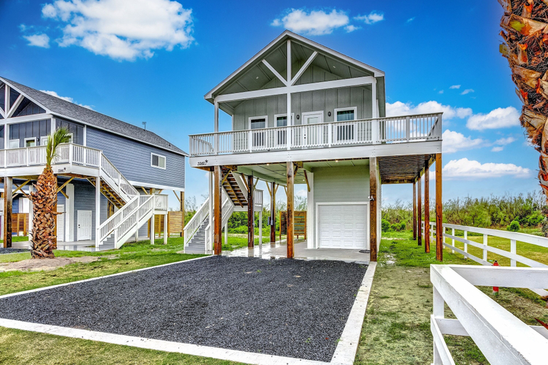 Exterior 3, Life's A Beach 3 Bedroom Home, Galveston