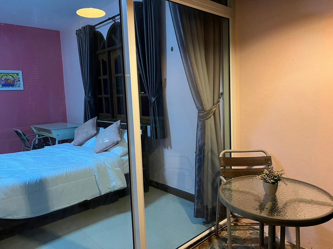 Bedroom 2, โรงแรมตะวันไท, Mueang Krabi