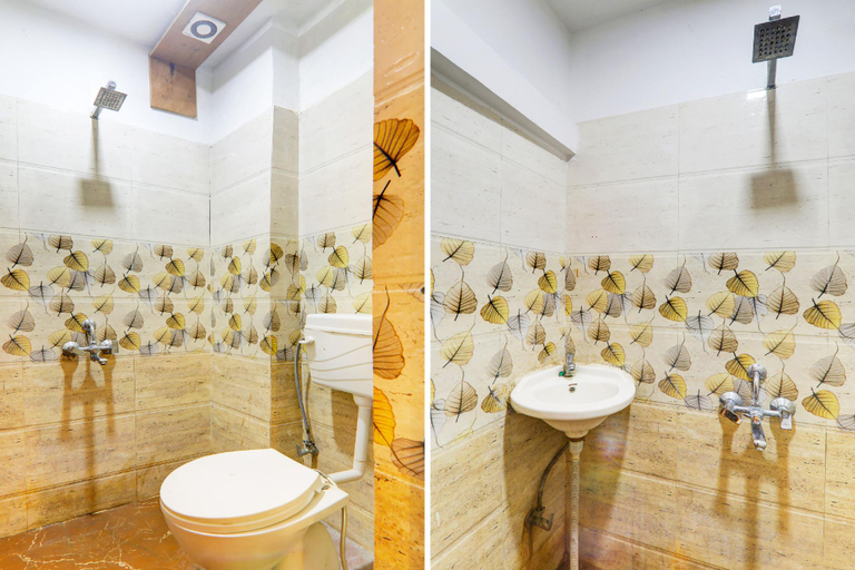 Bathroom, Hotel O Sr Grand, Gorakhpur