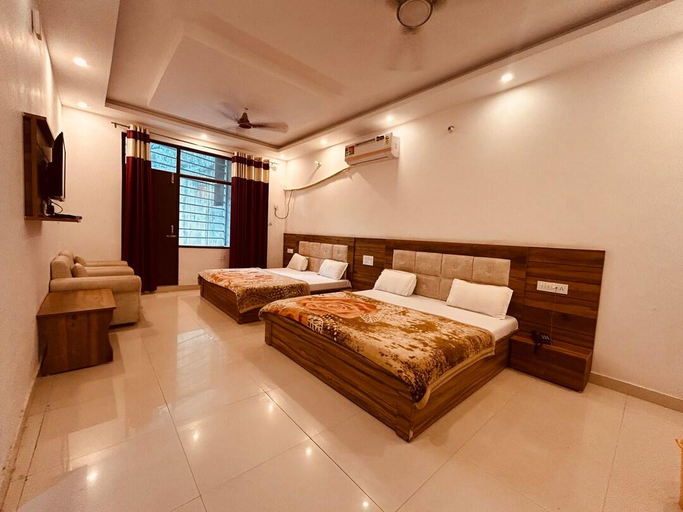 Bedroom 2, Alaknanda Motel and Restaurant, Garhwal