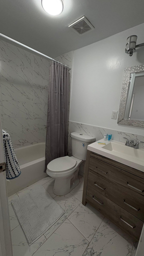 Bathroom 2, Bed & Breakfast Coconut Grove Miami, Miami-Dade