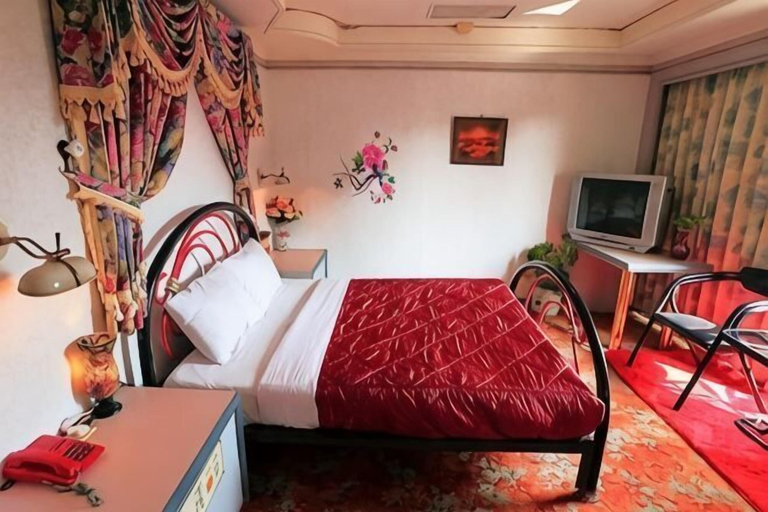 Others 1, Broadway Hotel, Taichung