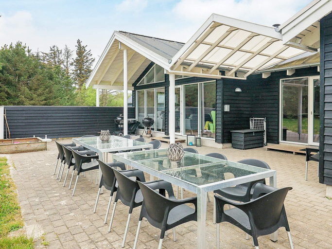 Food & Drinks 5, 5 star holiday home in Ålbæk, Frederikshavn