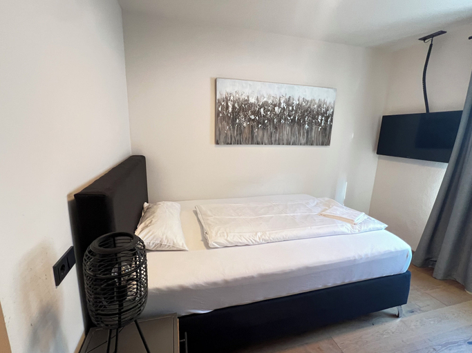 Bedroom 3, Hotelgasthof Kirchenwirt, Regensburg