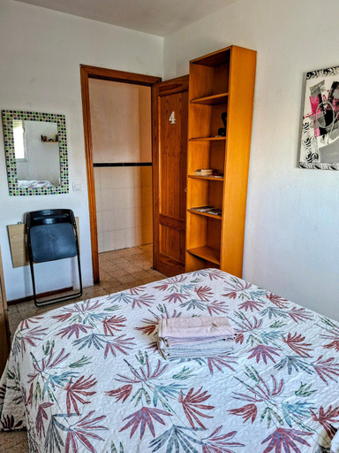 Bedroom 2, Habitaciones privadas con cama doble en Sevilla, Sevilla