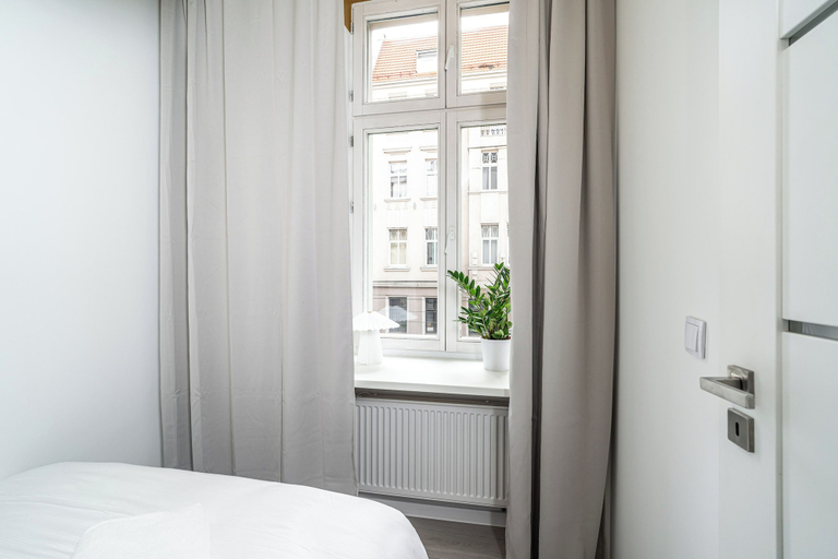 Room 4, RentPlanet - Apartament Gliwicka, Siemianowice Śląskie