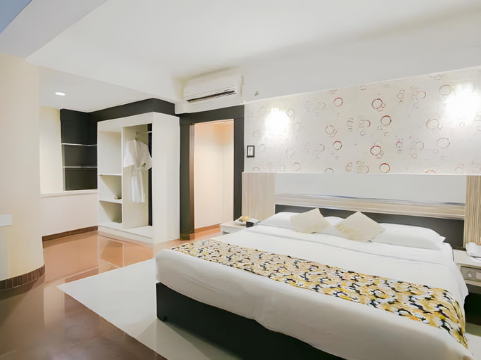 bedroom 14