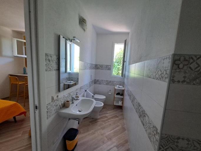 Bathroom 5, I Sette Ulivi Bed and Breakfast, Sassari