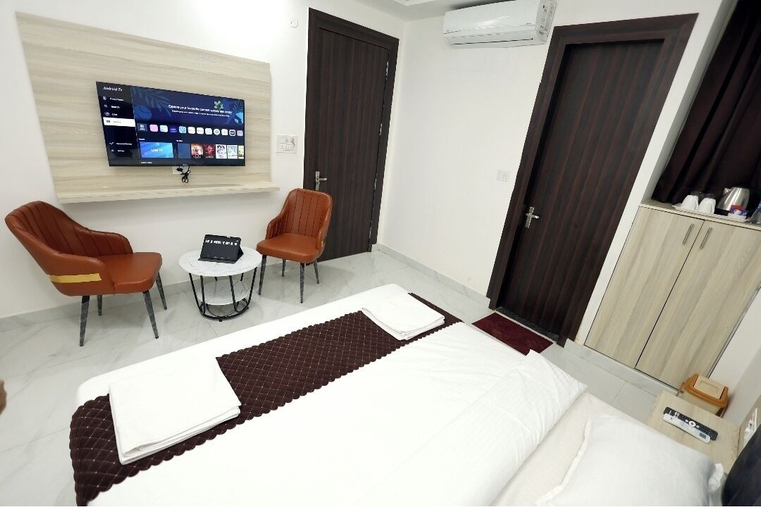 Room 3, Hotel Finch Grand by Revaantra, Dehradun